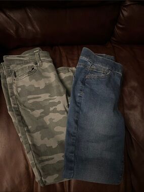 Girls Camo Green Skinny Jeans & Classic Blue Skinny Jeans - Pack of 2